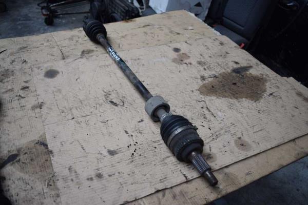 CARDAN DROIT SUZUKI SWIFT 4/2005-9/2010 ESSENCE - Vue 1